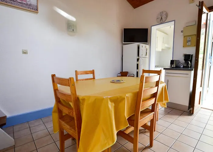 Сasa de vacaciones Maison Pour 6 A La Palmyre Avec Terrasse Et Parking - Fr-1-705-56 Les Mathes